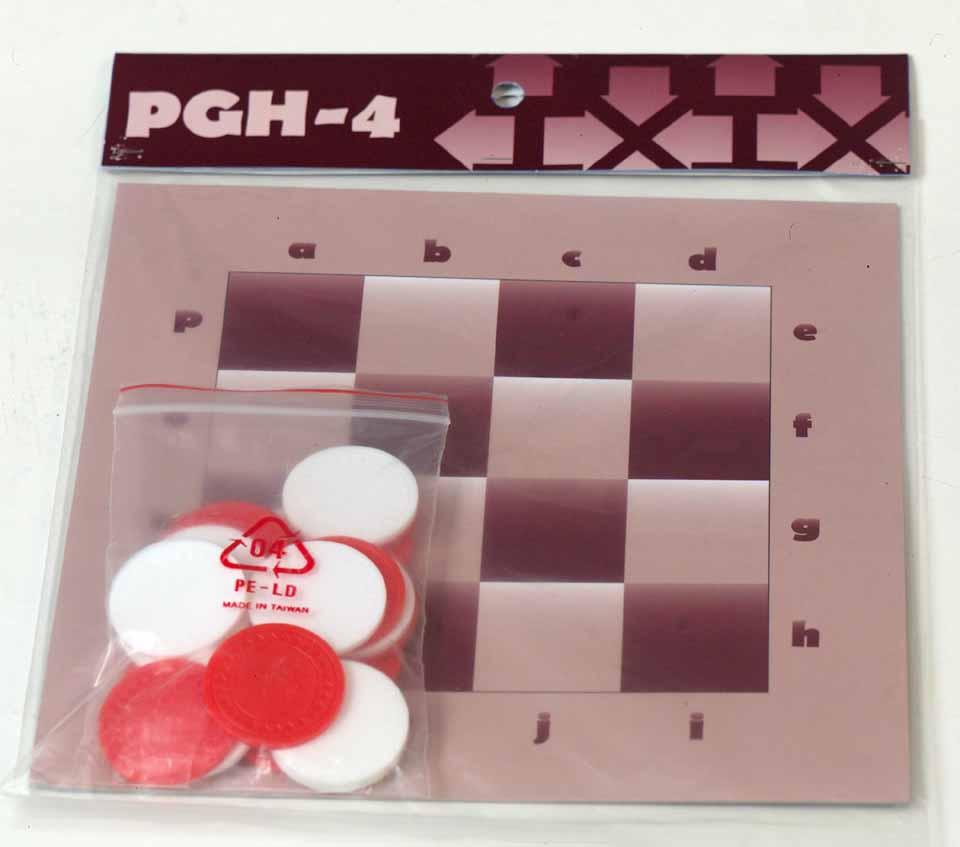 PGH4-pelilaudan kääntöpuolella on säännöt ja esimerkkipeli.